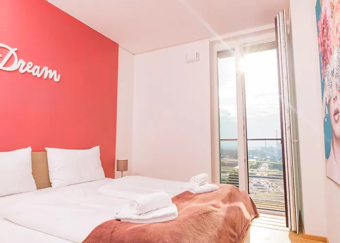 Apartment Triiiple Tower Dream With Rooftop-summer-pool *